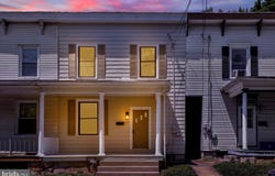 229 N LANCASTER STREET, ANNVILLE, PA 17003