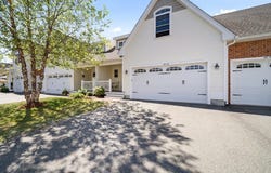 100 Kirkbride Dr, Danvers, MA 01923