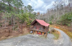 271 Tin Man Road, Bryson City, SC 28713
