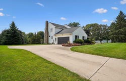 1204 NE 1st Avenue, Waverly, IA 50677