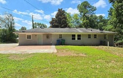 1576 South Gordon Road, Austell, GA 30168