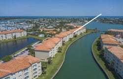 6 Harbour Isle Drive E, Fort Pierce, FL 34949