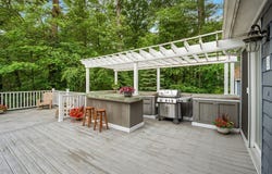 11 Farrwood Dr, Andover, MA 01810