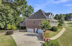 174 CLUSTER SPRINGS CIRCLE, GARDENDALE, AL 35071