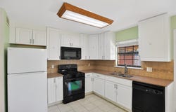 1308 Pendergrass St, Lockhart, TX 78644