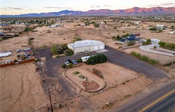 5215 W Chino Drive, Golden Valley, AZ 86413