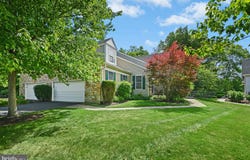 1871 CARYN Drive, HELLERTOWN, PA 18055