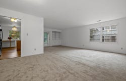 8038 41st Ave, Kenosha, WI 53142