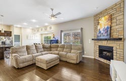 1209 N Farmington Drive, Ozark, MO 65721
