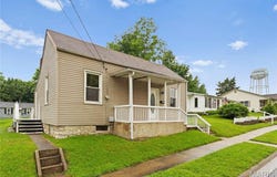 415 S Main Street, Waterloo, IL 62298