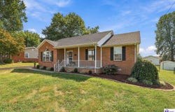 1506 1/2 Longview Drive, Campbellsville, KY 42718