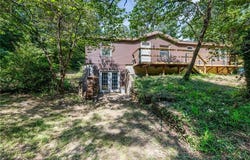 8898 Albany Road, Orrick, MO 64077