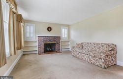 432 N MARKET STREET, FAWN GROVE, PA 17321