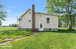 6556 Fred W. Moore, Saint Clair, MI 48079