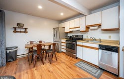 181 JEFFREY Lane, OAKLAND, MD 21550