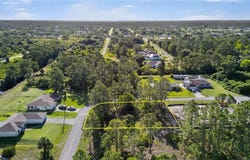 724 David Laird, LEHIGH ACRES, FL 33974