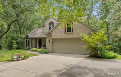 1955 Augusta Valley Lane SE, Ada, MI 49301