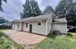 301 N Ohio Avenue, Chandler, IN 47610