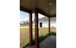 14 CARNIVAL LN, CENTRALIA, MO 65240
