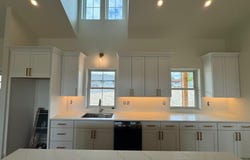 304 6th St, Zillah, WA 98953