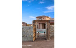 5668 Via Estrella, Las Cruces, NM 88011