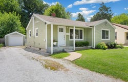 1848 S Maryland Avenue, Springfield, MO 65807