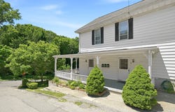 800 Oakwood Drive, Peekskill, NY 10566