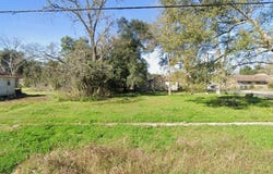 W Hutchinson Avenue lot: 2, Crowley, LA 70526