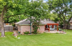 8912 Green Leaves Drive, Granbury, TX 76049