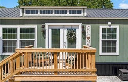 132  N Nature Trl  LN, Noel, MO 64854