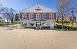 4 Townsend Avenue, Boothbay Harbor, ME 04538