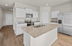902 Fairbanks Drive, Ennis, TX 75119