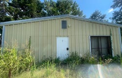 136  N. 10th, Clayton, OK 74536
