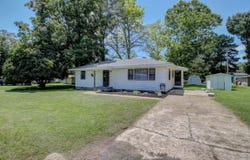 721 Fairview St, Conway, AR 72034