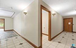 4310 S Minnesota Ave, Sioux Falls, SD 57105