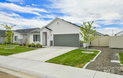 12325 Amorica St, Caldwell, ID 83607