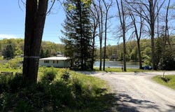 Paradise Circle, Morgantown, WV 26508