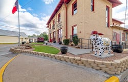 200 S Magdalen St, San Angelo, TX 76903