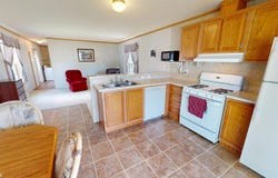 130 S Highway 1, Birmingham, IA 52535