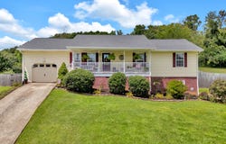 1109 Greenlee Drive, Jonesborough, TN 37659