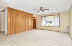 579 NE FLEMING Ave, Gresham, OR 97030
