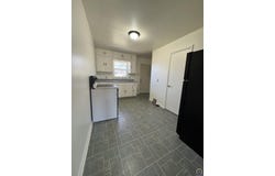 825/827 SE 14th ST, Topeka, KS 66607