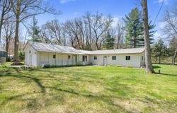 8607 Cochise Court, Howard City, MI 49329