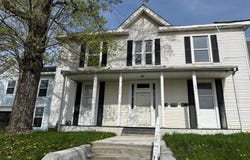 407 High Street, Paris, KY 40361