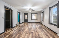 404 Susan Avenue, Sturgis, MI 49091