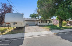 2455 Coppa Way, Sparks, NV 89431