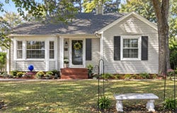 413 W D Street, Elizabethton, TN 37643