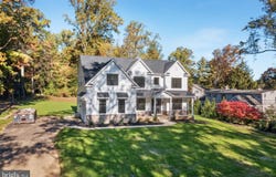 2261 VALLEY RD, HUNTINGDON VALLEY, PA 19006