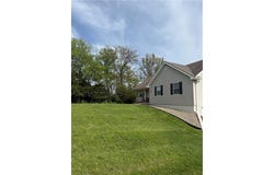 5964 SE Hilltop Road, Holt, MO 64048