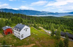 556 Vortex Way, Sagle, ID 83860